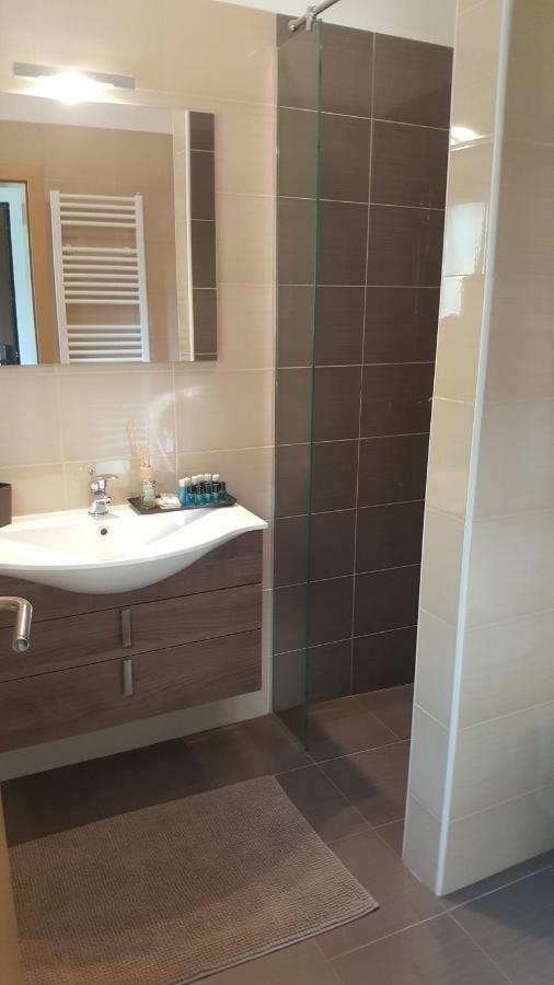 House Tudic Apartment Dreznik Grad Luaran gambar